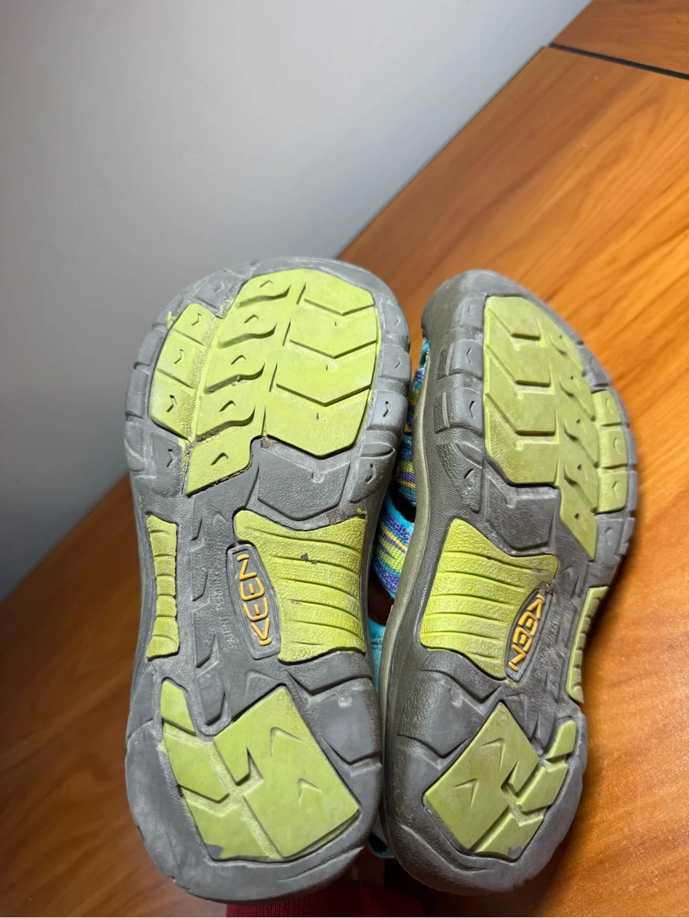 Keen Newport H2 Big Kids Sandals Water Shoes Strappy‎ Closed Toe Bungee Blue 3